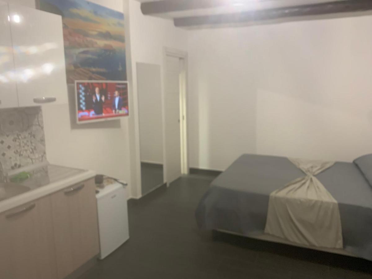 شقة Viky House Chiaia نابولي المظهر الخارجي الصورة