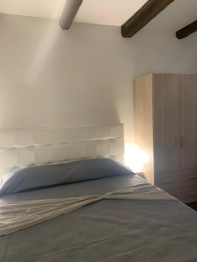 شقة Viky House Chiaia نابولي المظهر الخارجي الصورة