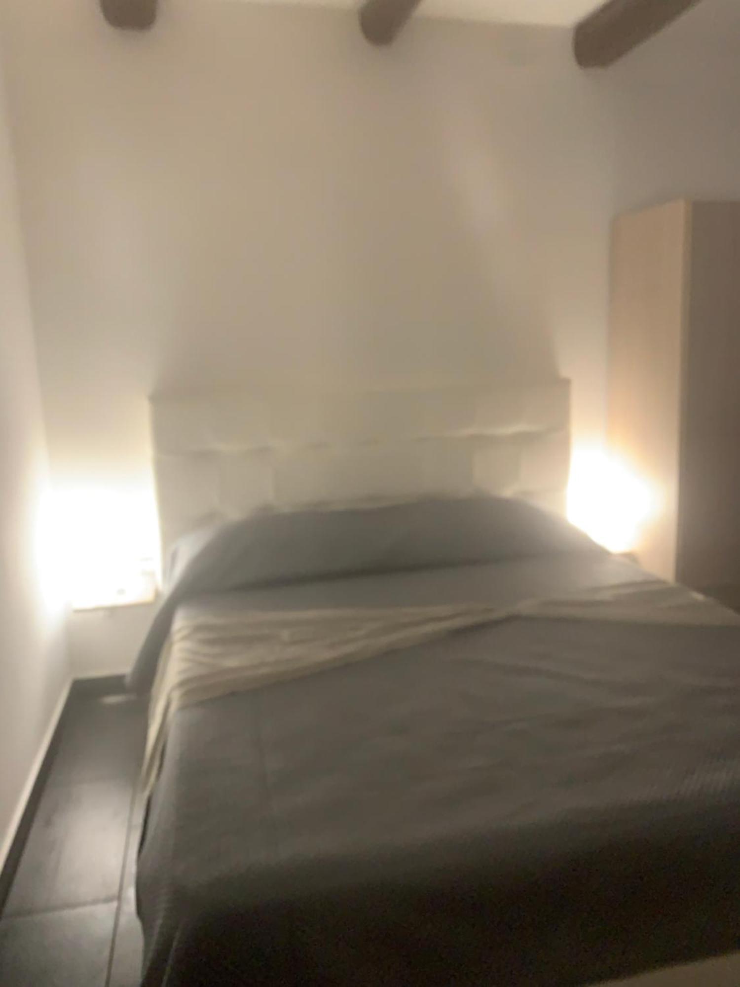 شقة Viky House Chiaia نابولي المظهر الخارجي الصورة